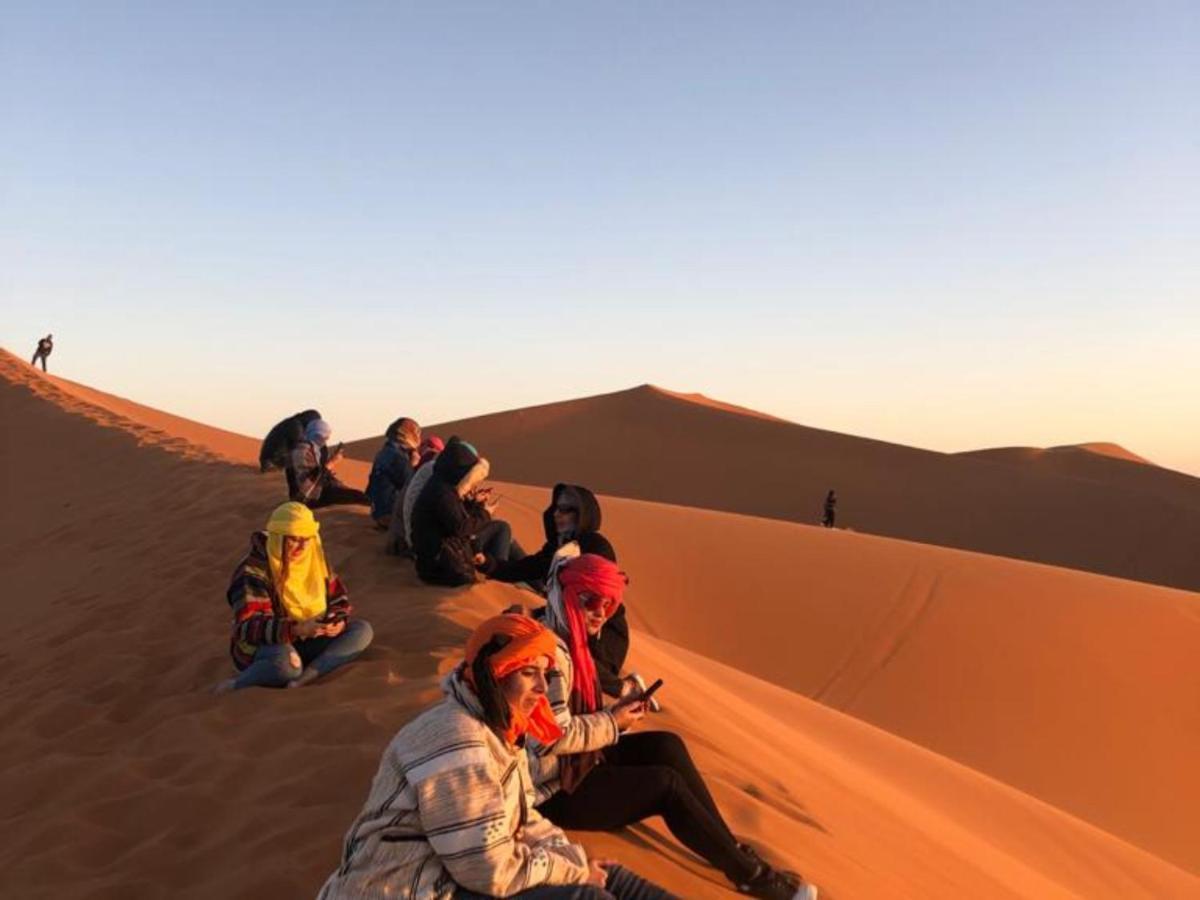 Fabulous Desert Camp Merzouga Dış mekan fotoğraf